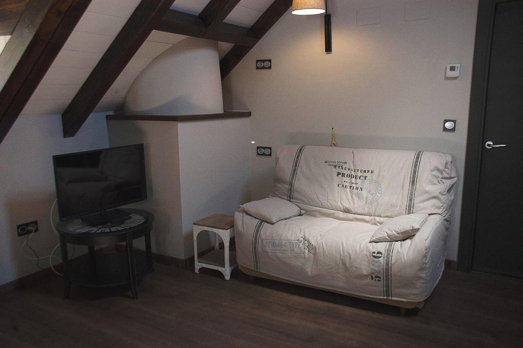Hostel-Albergue Monte Perdido Торла Номер фото