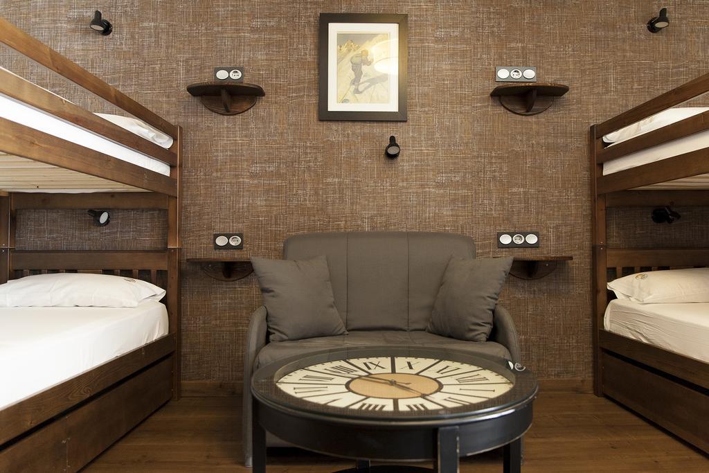 Hostel-Albergue Monte Perdido Торла Экстерьер фото