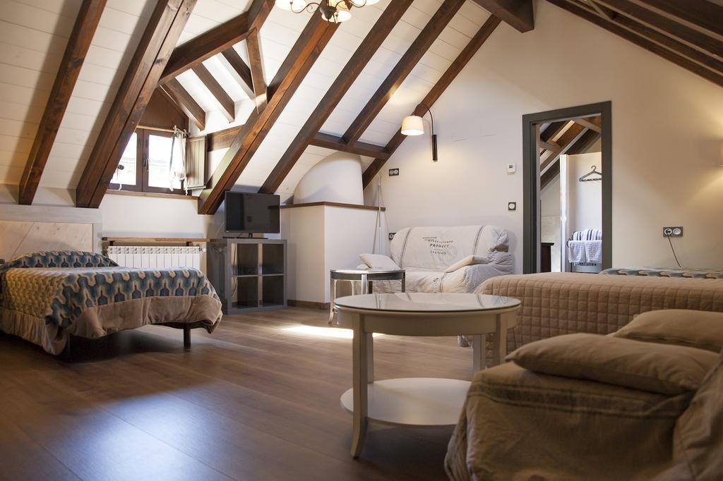 Hostel-Albergue Monte Perdido Торла Экстерьер фото