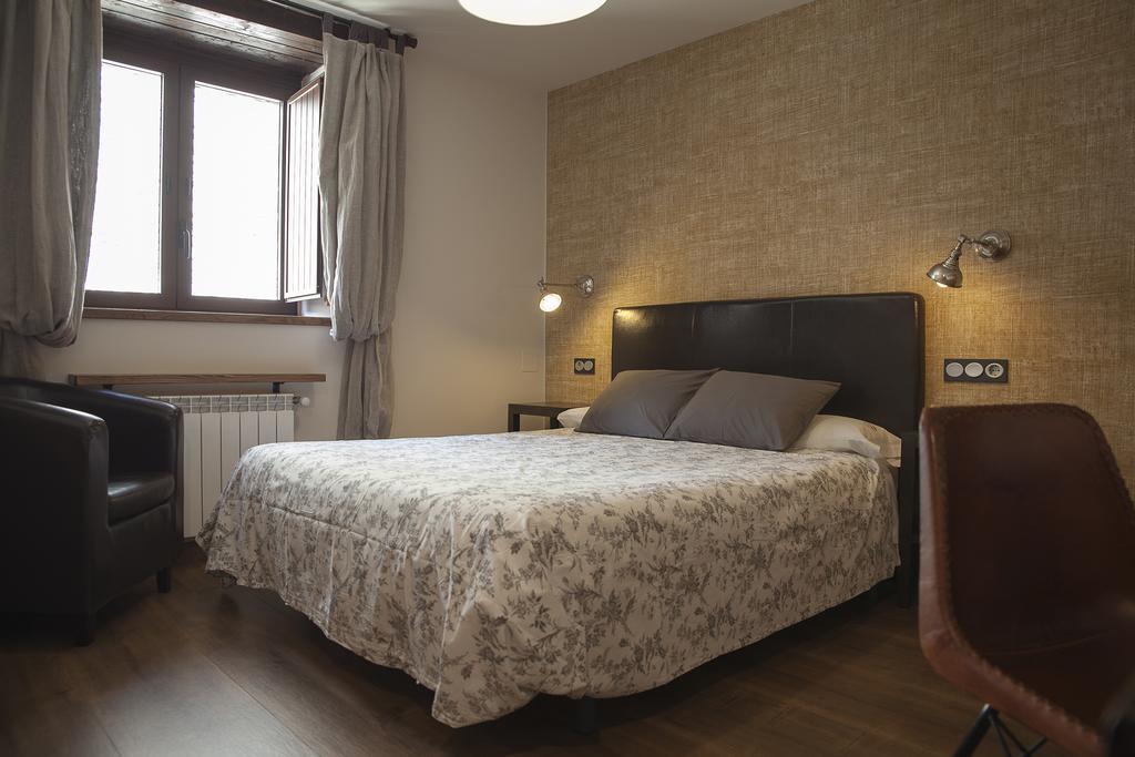 Hostel-Albergue Monte Perdido Торла Экстерьер фото