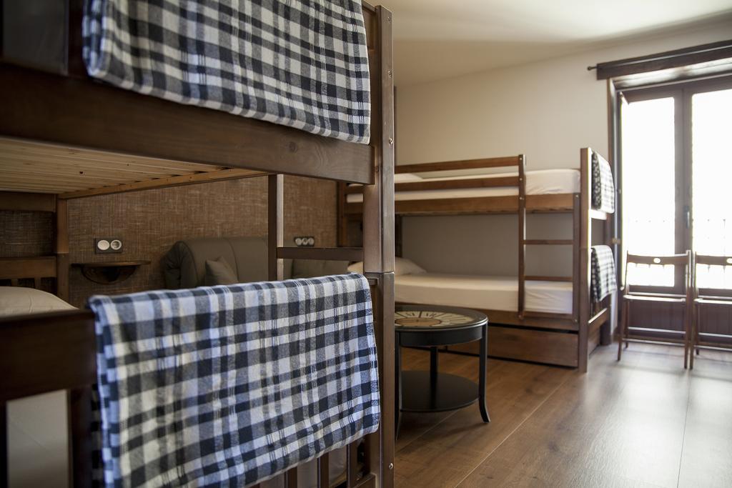 Hostel-Albergue Monte Perdido Торла Экстерьер фото